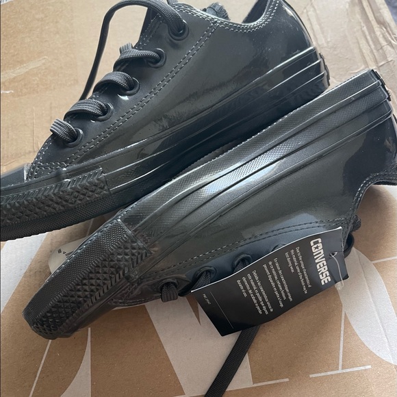 NEW WOMENS CONVERSE METALLIC SNEAKERS GRAY 5.5 - Picture 10 of 12